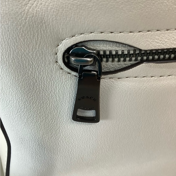 COACH SOFT TABBY CROSSBODY SNAKESKIN DETAIL - Picture 6 of 16